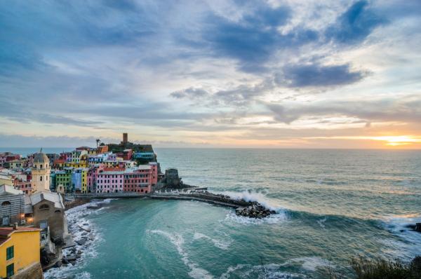 Vernazza Sunset, Cinque Terre, Italy | N.Jackson